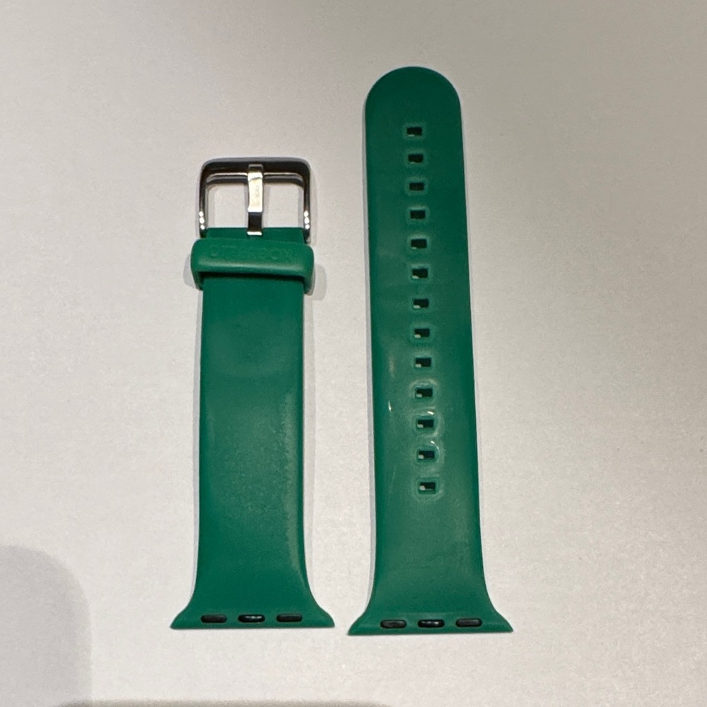 OtterBox Kelly green Silicone Apple Watch band